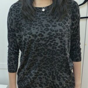Wilfred by Aritzia Silk & Cashmere Animal Print Sweater - Size - XS